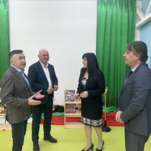 MES AND THE MUNICIPALITY OF KARLVO WILL WORK FOR A CLOSER CONNECTION OF BUSINESS WITH EDUCATION